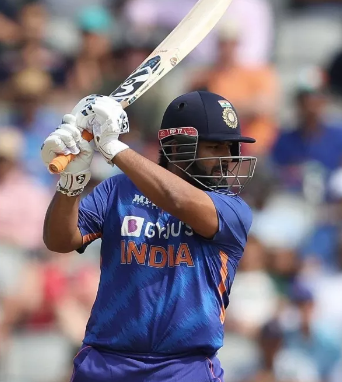 IND-vs-NZ%3A-%E0%A4%95%E0%A5%8D%E0%A4%AF%E0%A4%BE-%E0%A4%AB%E0%A4%BF%E0%A4%9F-%E0%A4%A8%E0%A4%B9%E0%A5%80%E0%A4%82-%E0%A4%B9%E0%A5%88%E0%A4%82-%E0%A4%B0%E0%A4%BF%E0%A4%B7%E0%A4%AD-%E0%A4%AA%E0%A4%82%E0%A4%A4%2C-%E0%A4%A1%E0%A5%8D%E0%A4%B0%E0%A5%87%E0%A4%B8%E0%A4%BF%E0%A4%82%E0%A4%97-%E0%A4%B0%E0%A5%82%E0%A4%AE-%E0%A4%AE%E0%A5%87%E0%A4%82-%E0%A4%AE%E0%A5%87%E0%A4%A1%E0%A4%BF%E0%A4%95%E0%A4%B2-%E0%A4%B9%E0%A5%87%E0%A4%B2%E0%A5%8D%E0%A4%AA-%E0%A4%B2%E0%A5%87%E0%A4%A4%E0%A5%87-%E0%A4%A4%E0%A4%B8%E0%A5%8D%E0%A4%B5%E0%A5%80%E0%A4%B0-%E0%A4%86%E0%A4%88-%E0%A4%B8%E0%A4%BE%E0%A4%AE%E0%A4%A8%E0%A5%87+H